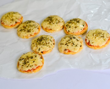 Mini Pizza Muçarela (20 unidades)