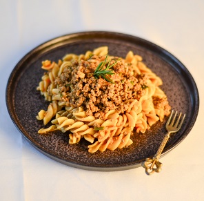 Fusilli Integral com Carne Moída 